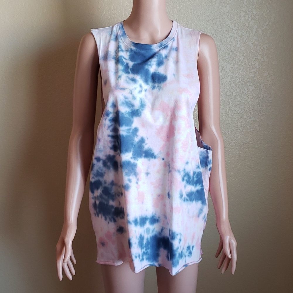 Southern Spirit Tank Top Tee Shirt Tie Dye Pastels Loose Fit Beach Sun Cotton